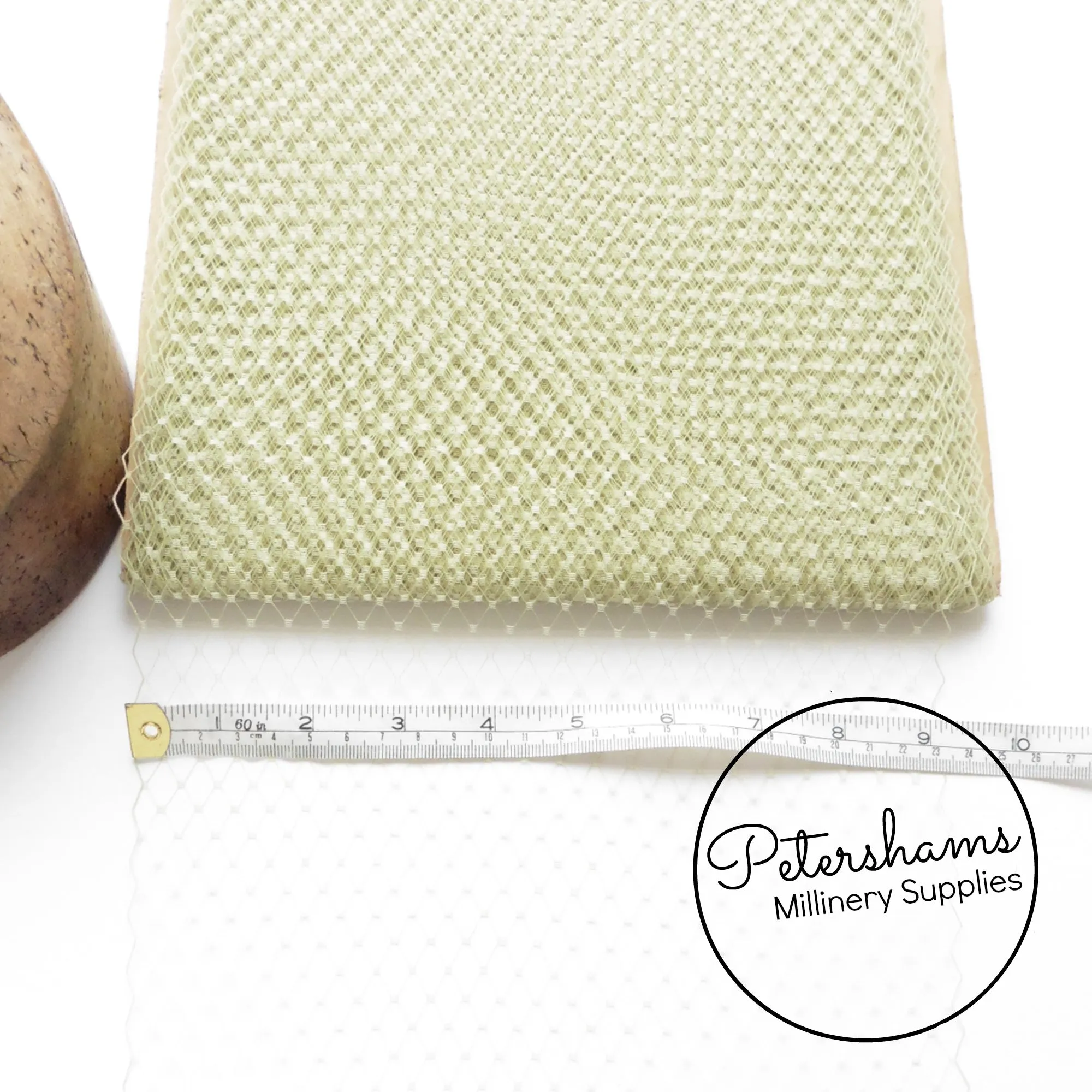 9 Inch (23cm) Veiling - 1m