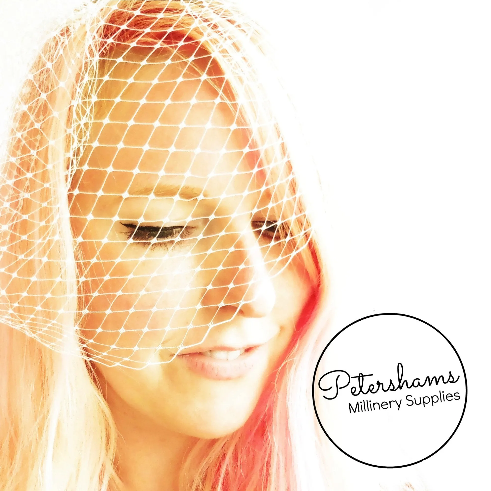 9 Inch (23cm) Veiling - 1m