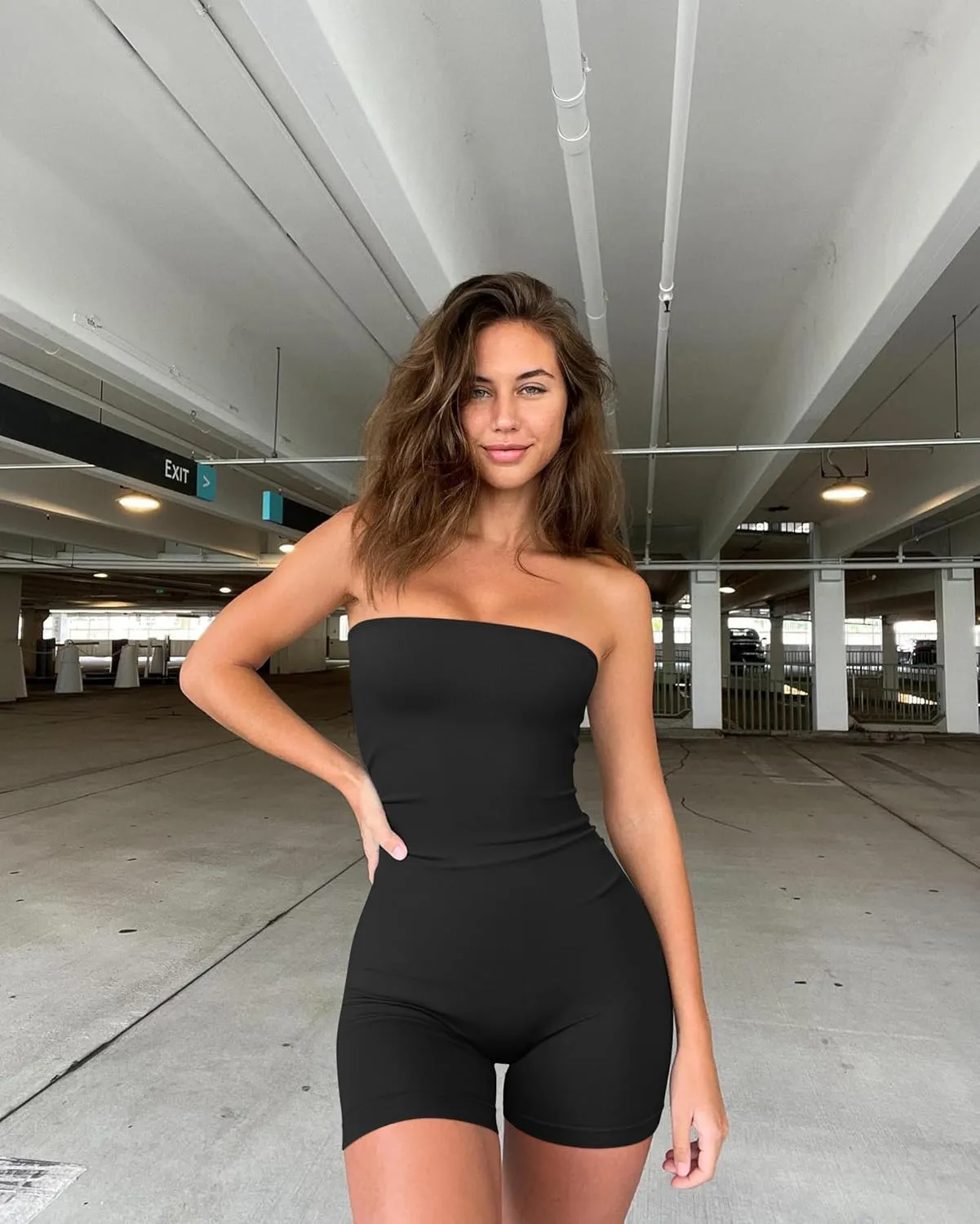 OQQ Womens Tube Rompers Summer Strapless Basic Sleeveless Ruched Stretch Classic-Fit Sexy Rompers 2025